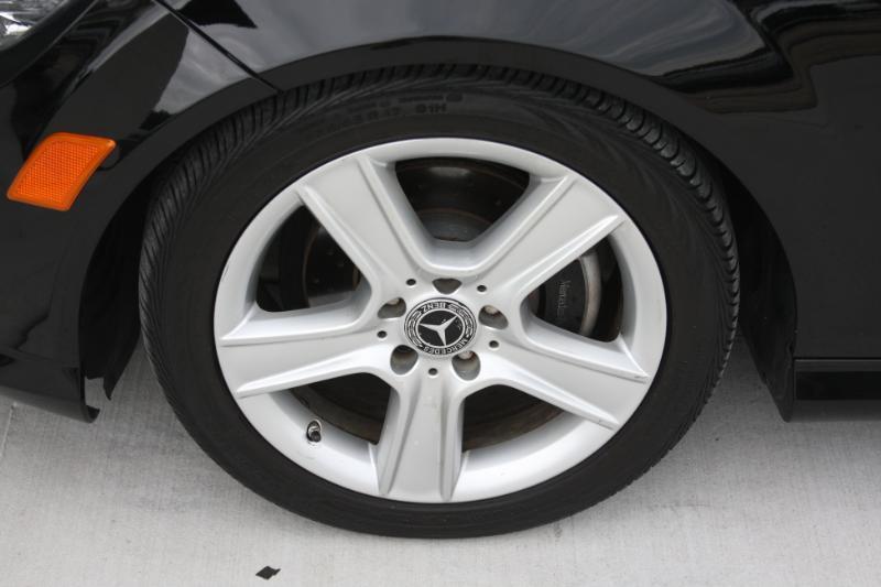 Mercedes-Benz C-Class C300 4MATIC Sport Sedan 2011