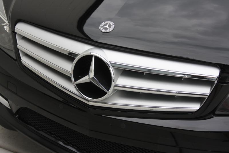 Mercedes-Benz C-Class C300 4MATIC Sport Sedan 2011