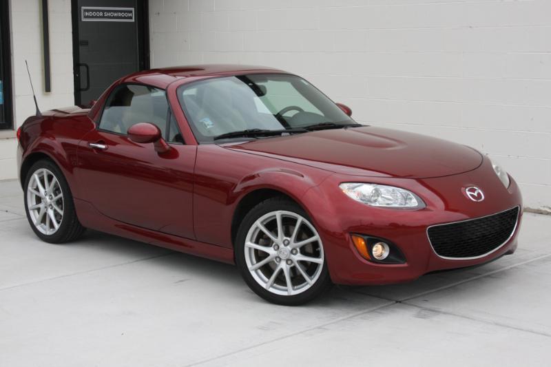 Mazda MX-5 Miata Grand Touring PRHT 2009