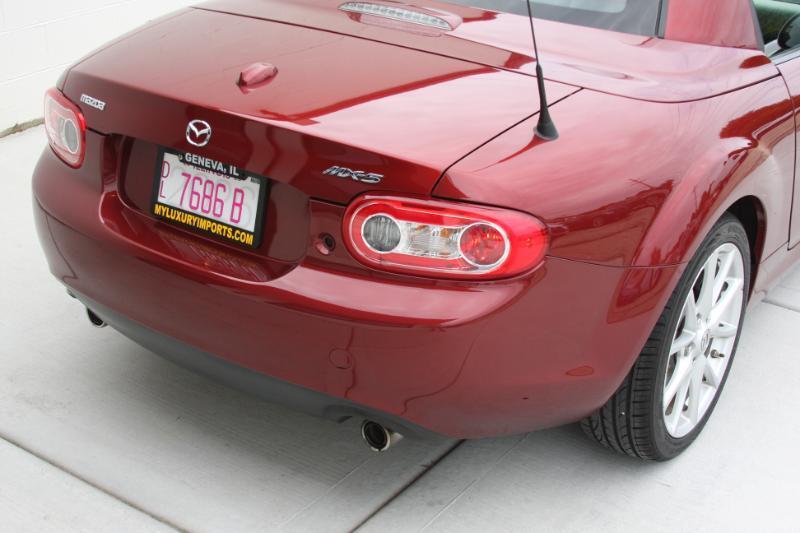 Mazda MX-5 Miata Grand Touring PRHT 2009