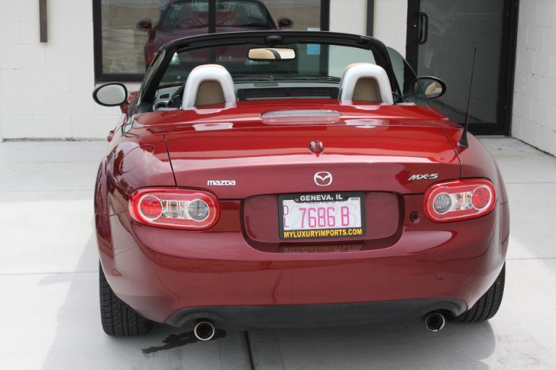 Mazda MX-5 Miata Grand Touring PRHT 2009