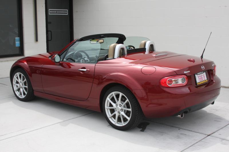 Mazda MX-5 Miata Grand Touring PRHT 2009