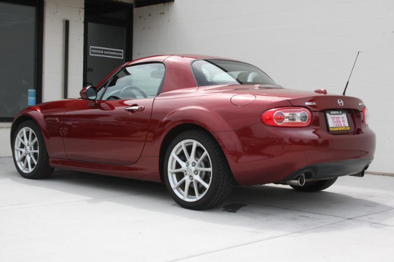 Mazda MX-5 Miata Grand Touring PRHT 2009