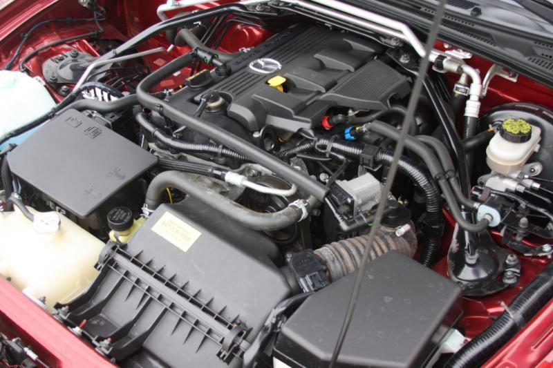 Mazda MX-5 Miata Grand Touring PRHT 2009