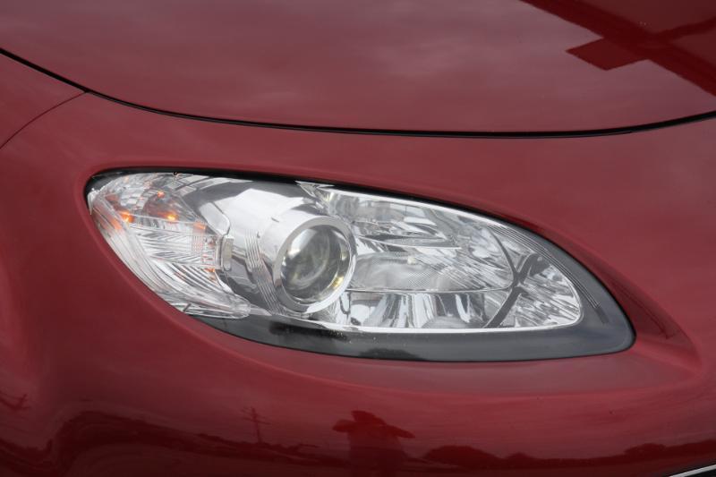 Mazda MX-5 Miata Grand Touring PRHT 2009