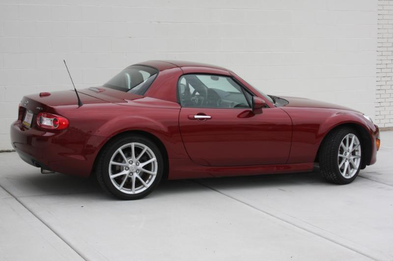 Mazda MX-5 Miata Grand Touring PRHT 2009