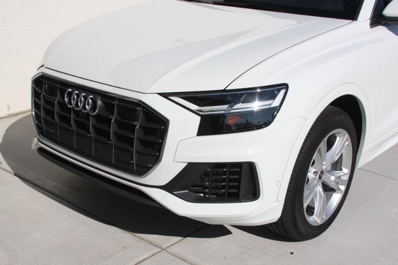 Audi Q8  2022