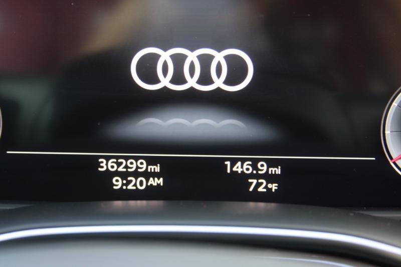 Audi Q8  2022