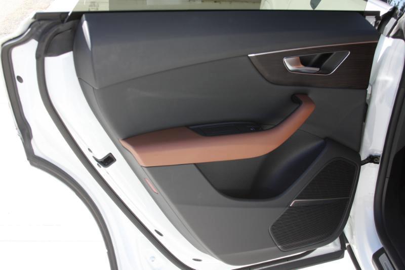 Audi Q8  2022