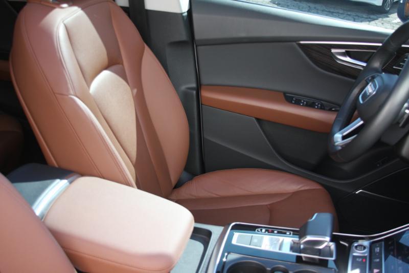Audi Q8  2022
