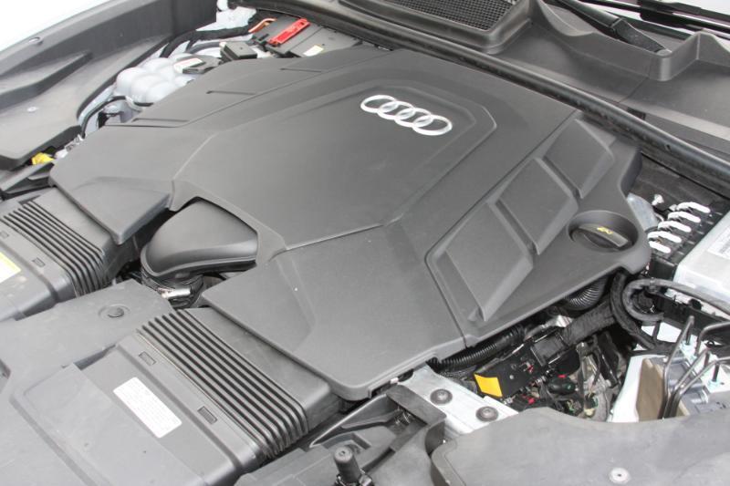 Audi Q8  2022
