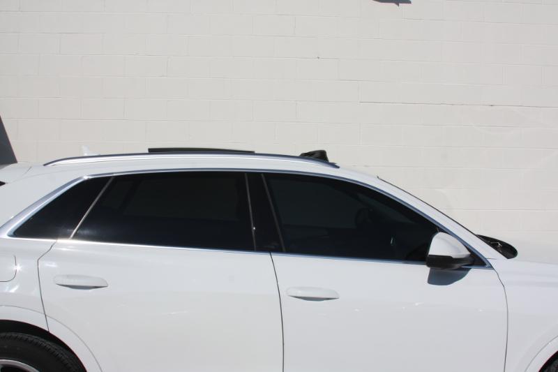 Audi Q8  2022