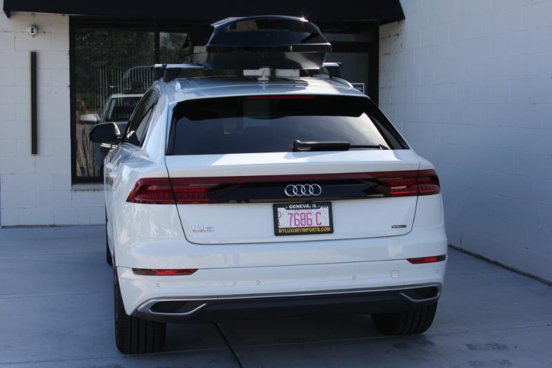Audi Q8  2022