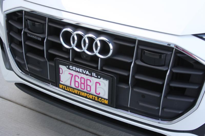 Audi Q8  2022