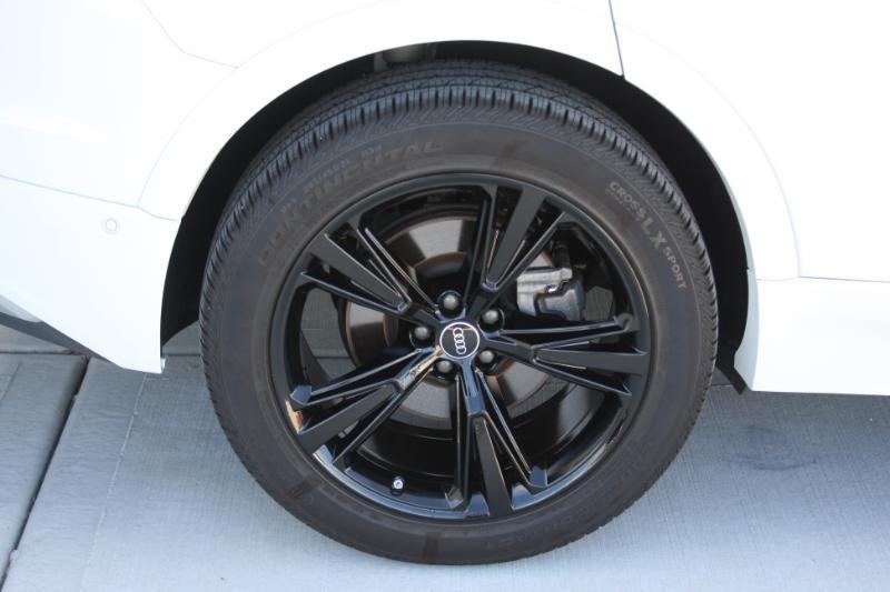 Audi Q8  2022