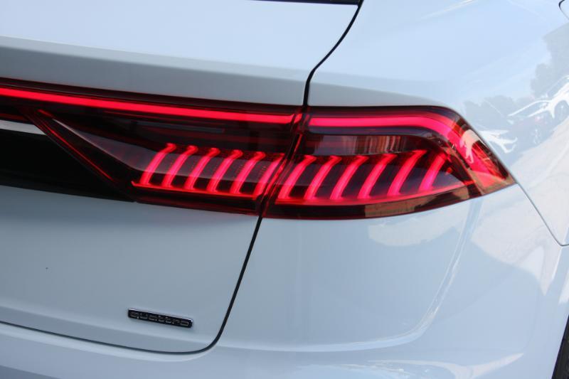 Audi Q8  2022