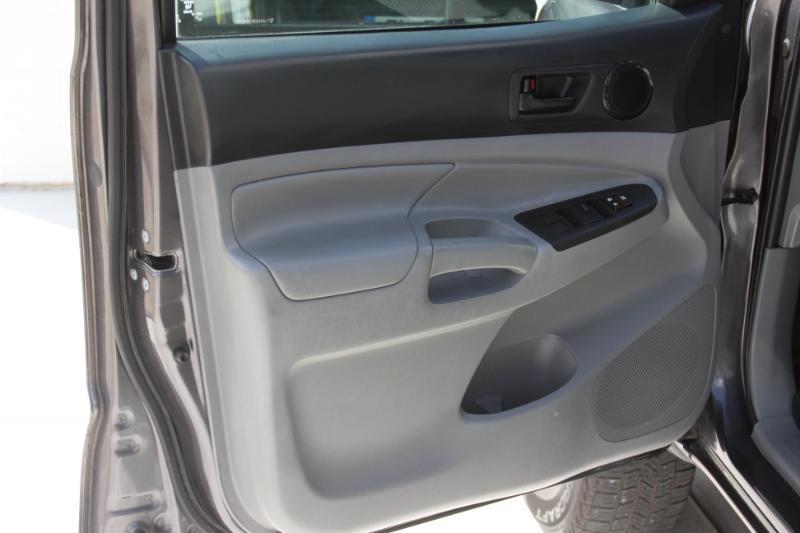 Toyota Tacoma PreRunner Double Cab I4 4AT 2WD 2015