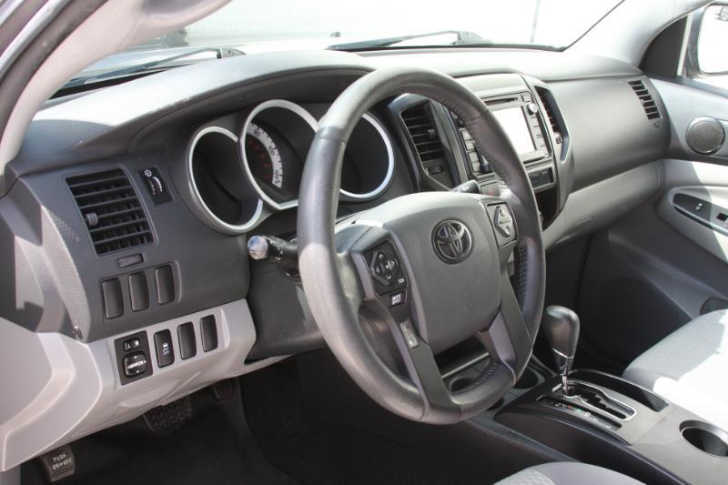 Toyota Tacoma PreRunner Double Cab I4 4AT 2WD 2015