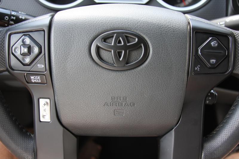Toyota Tacoma PreRunner Double Cab I4 4AT 2WD 2015