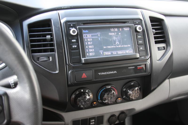 Toyota Tacoma PreRunner Double Cab I4 4AT 2WD 2015
