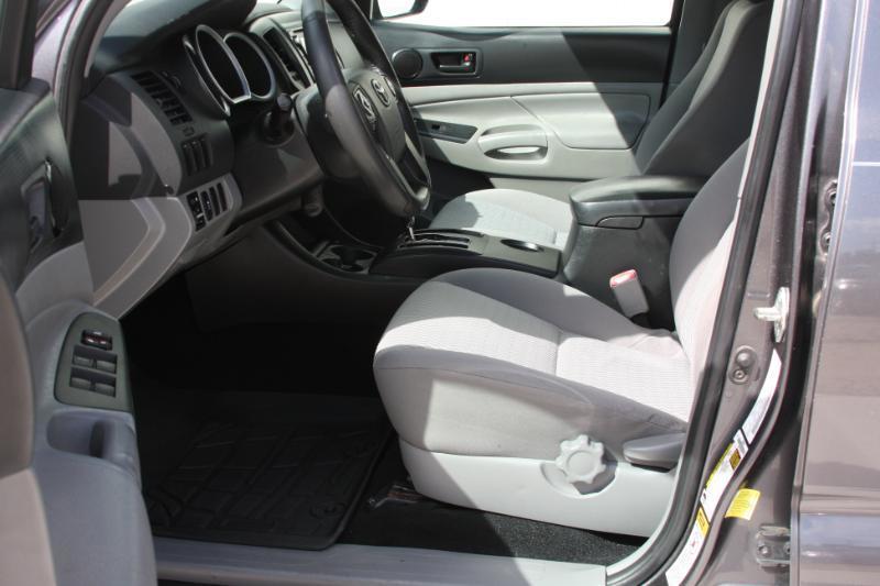 Toyota Tacoma PreRunner Double Cab I4 4AT 2WD 2015