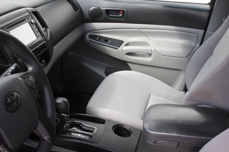 Toyota Tacoma PreRunner Double Cab I4 4AT 2WD 2015