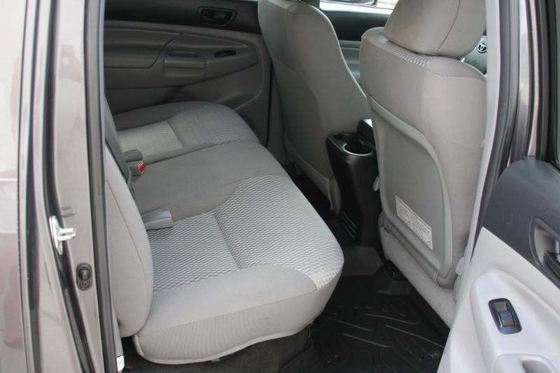 Toyota Tacoma PreRunner Double Cab I4 4AT 2WD 2015