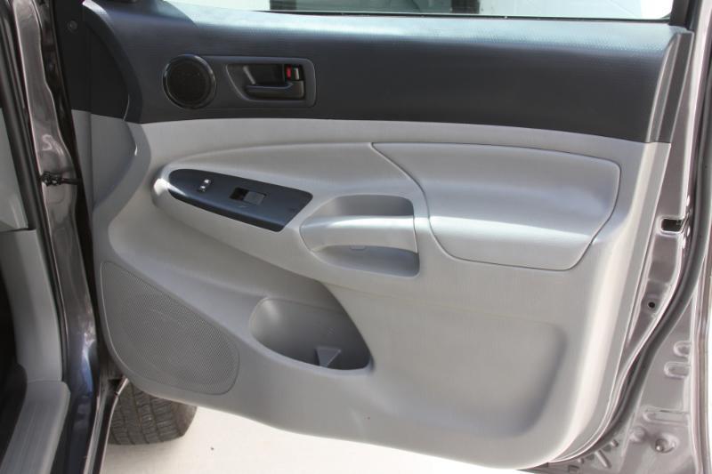 Toyota Tacoma PreRunner Double Cab I4 4AT 2WD 2015