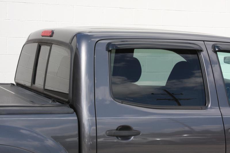 Toyota Tacoma PreRunner Double Cab I4 4AT 2WD 2015