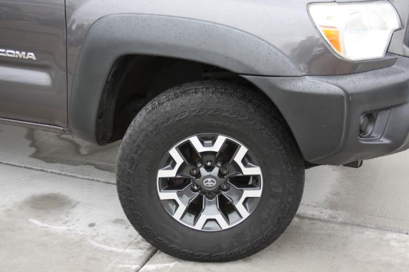 Toyota Tacoma PreRunner Double Cab I4 4AT 2WD 2015