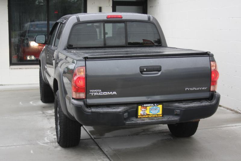 Toyota Tacoma PreRunner Double Cab I4 4AT 2WD 2015