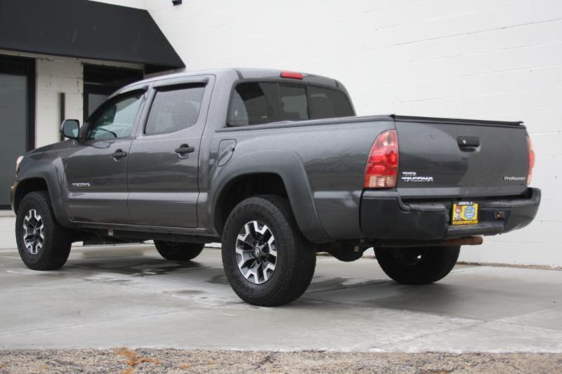 Toyota Tacoma PreRunner Double Cab I4 4AT 2WD 2015