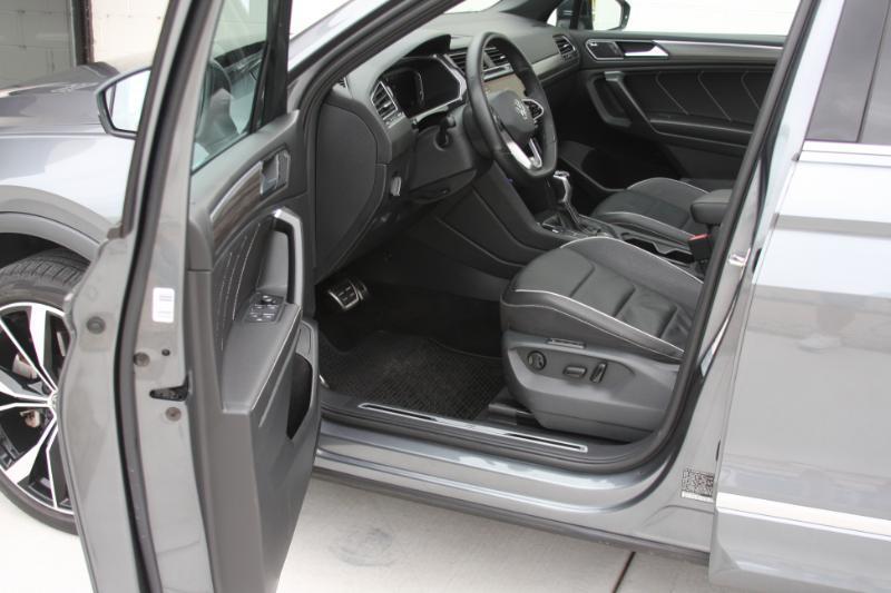 Volkswagen Tiguan SEL R-Line 4MOTION 2022