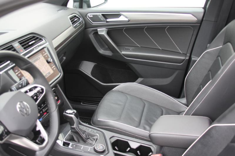 Volkswagen Tiguan SEL R-Line 4MOTION 2022