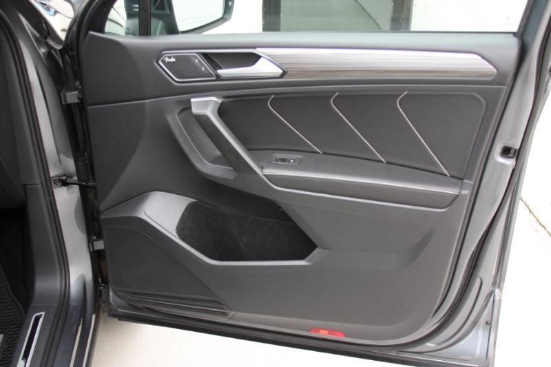 Volkswagen Tiguan SEL R-Line 4MOTION 2022