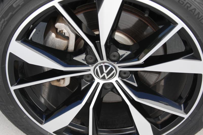 Volkswagen Tiguan SEL R-Line 4MOTION 2022