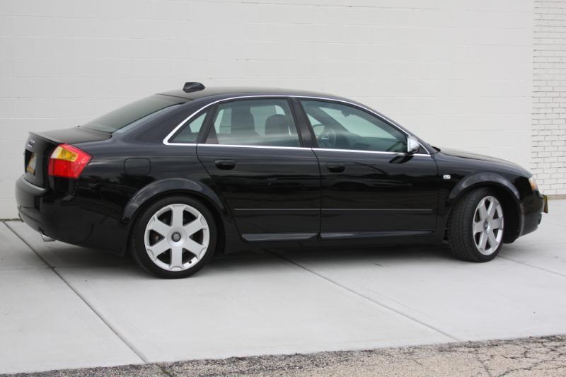 Audi S4  2004