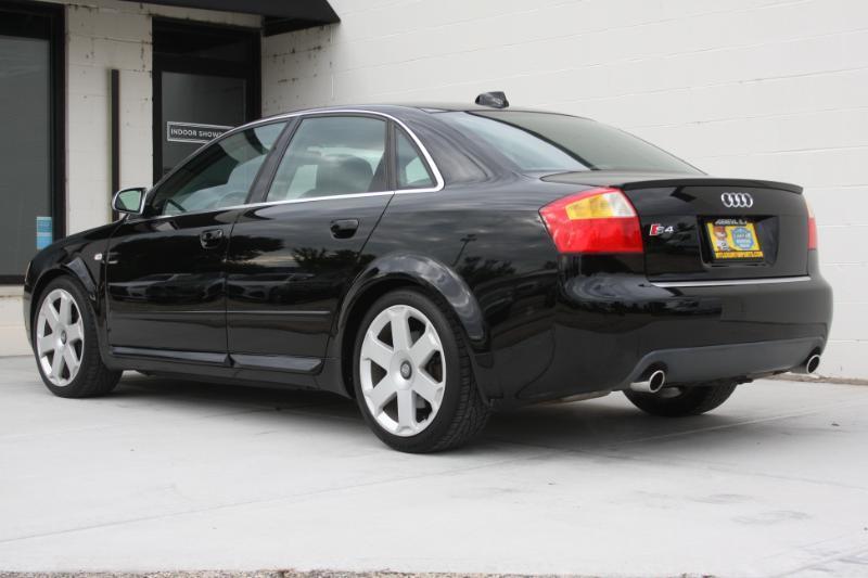 Audi S4  2004
