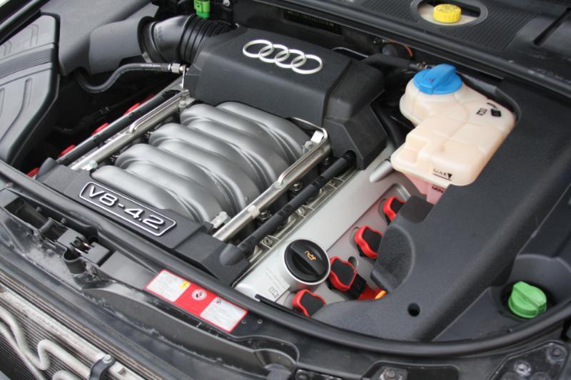 Audi S4  2004