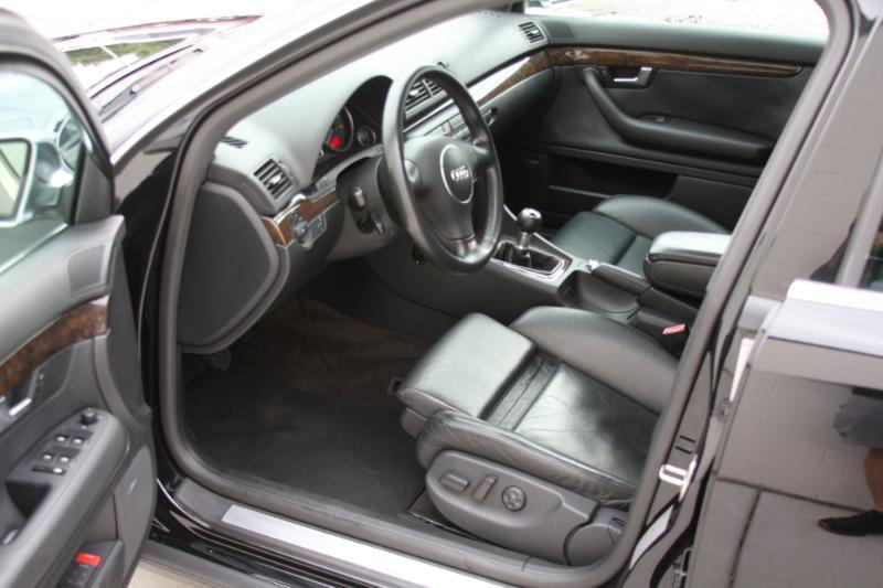 Audi S4  2004