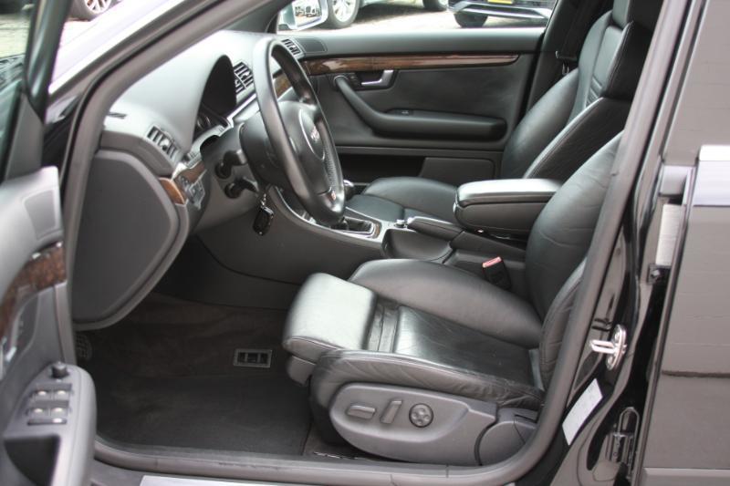 Audi S4  2004