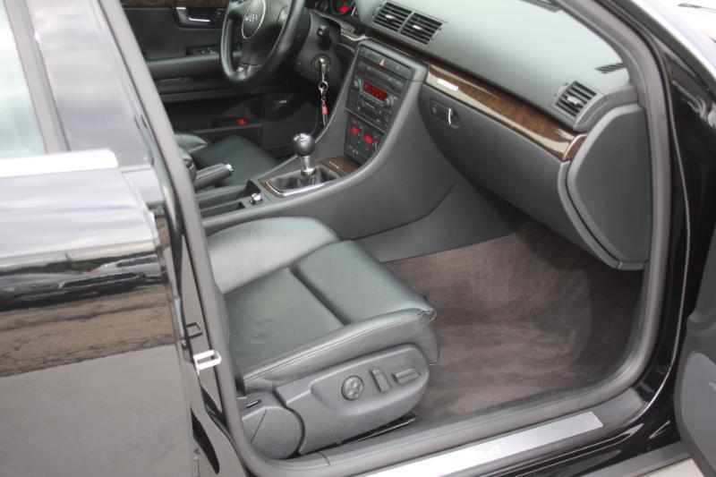 Audi S4  2004