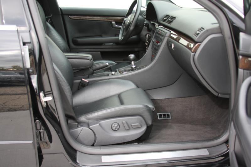 Audi S4  2004