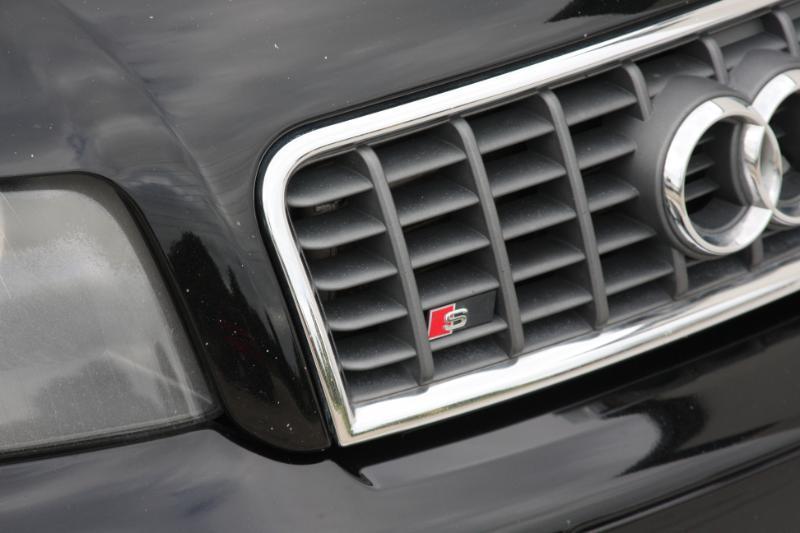 Audi S4  2004