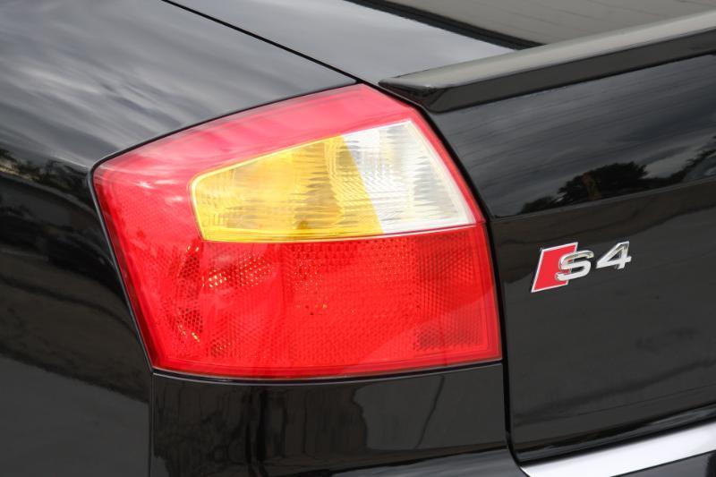 Audi S4  2004