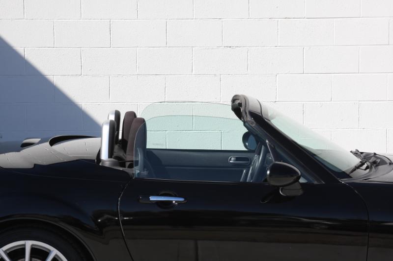Mazda MX-5 Miata Grand Touring PRHT 2010