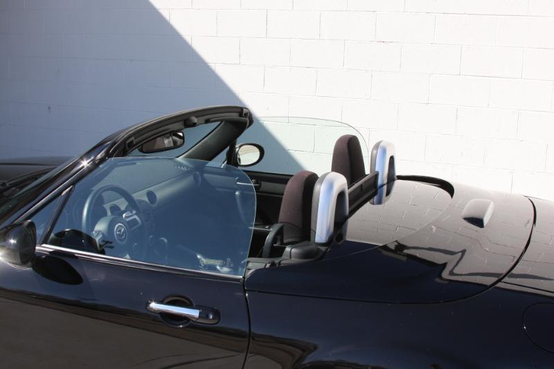 Mazda MX-5 Miata Grand Touring PRHT 2010