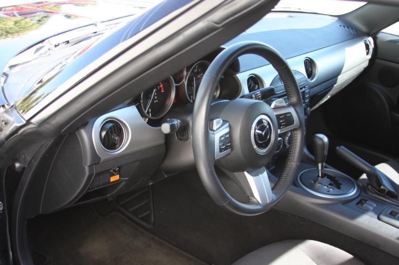 Mazda MX-5 Miata Grand Touring PRHT 2010