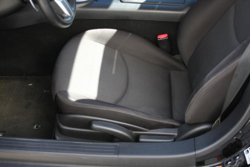 Mazda MX-5 Miata Grand Touring PRHT 2010
