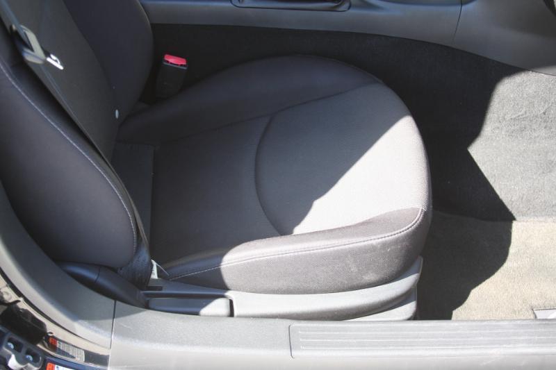 Mazda MX-5 Miata Grand Touring PRHT 2010